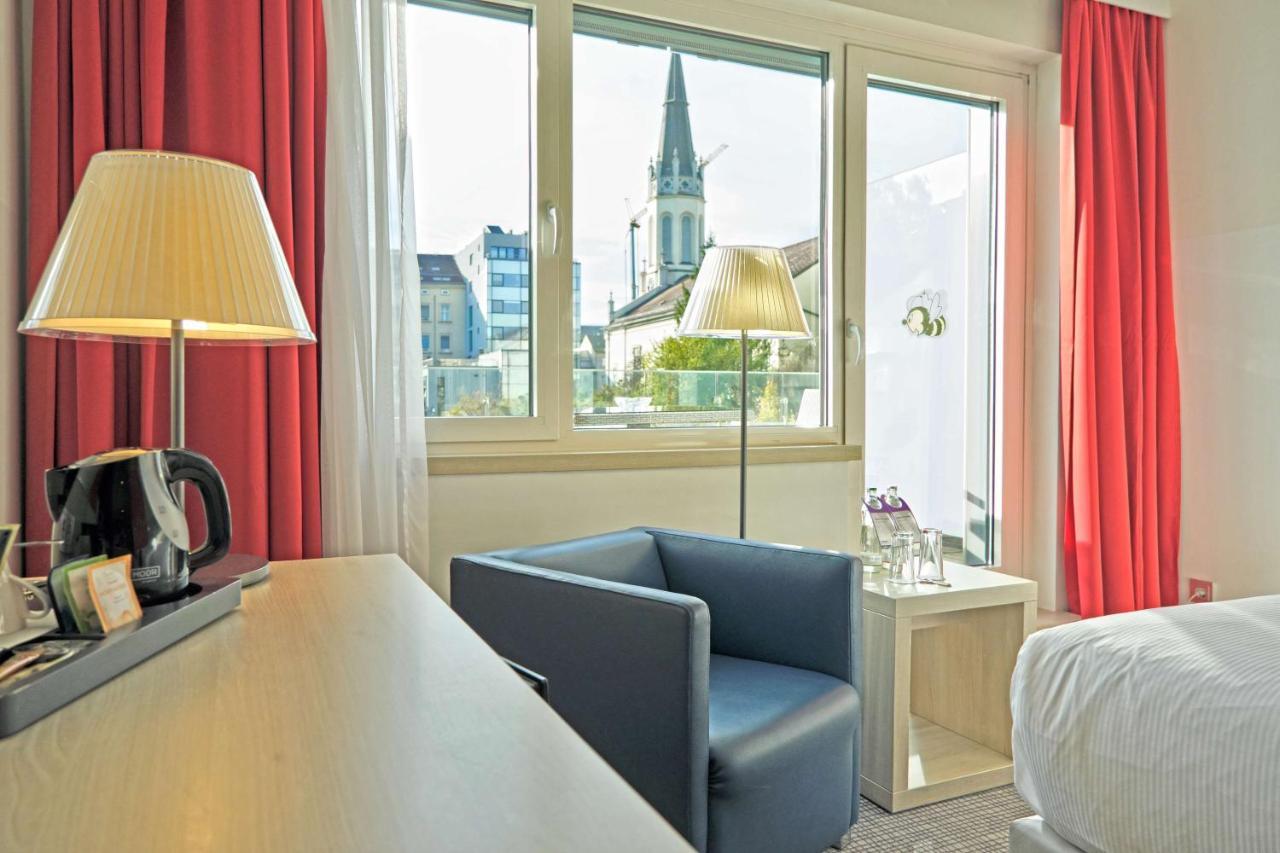 Park Inn By Radisson Linz Exterior photo