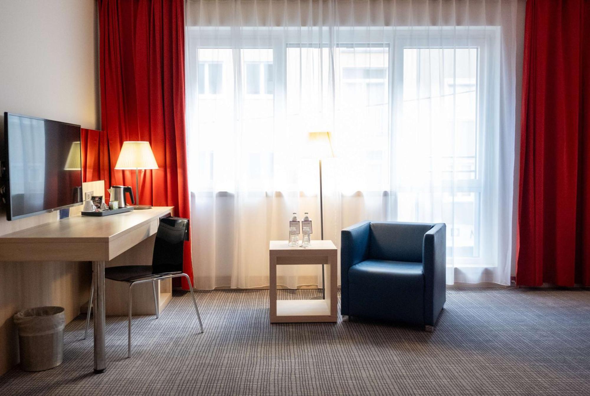 Park Inn By Radisson Linz Exterior photo