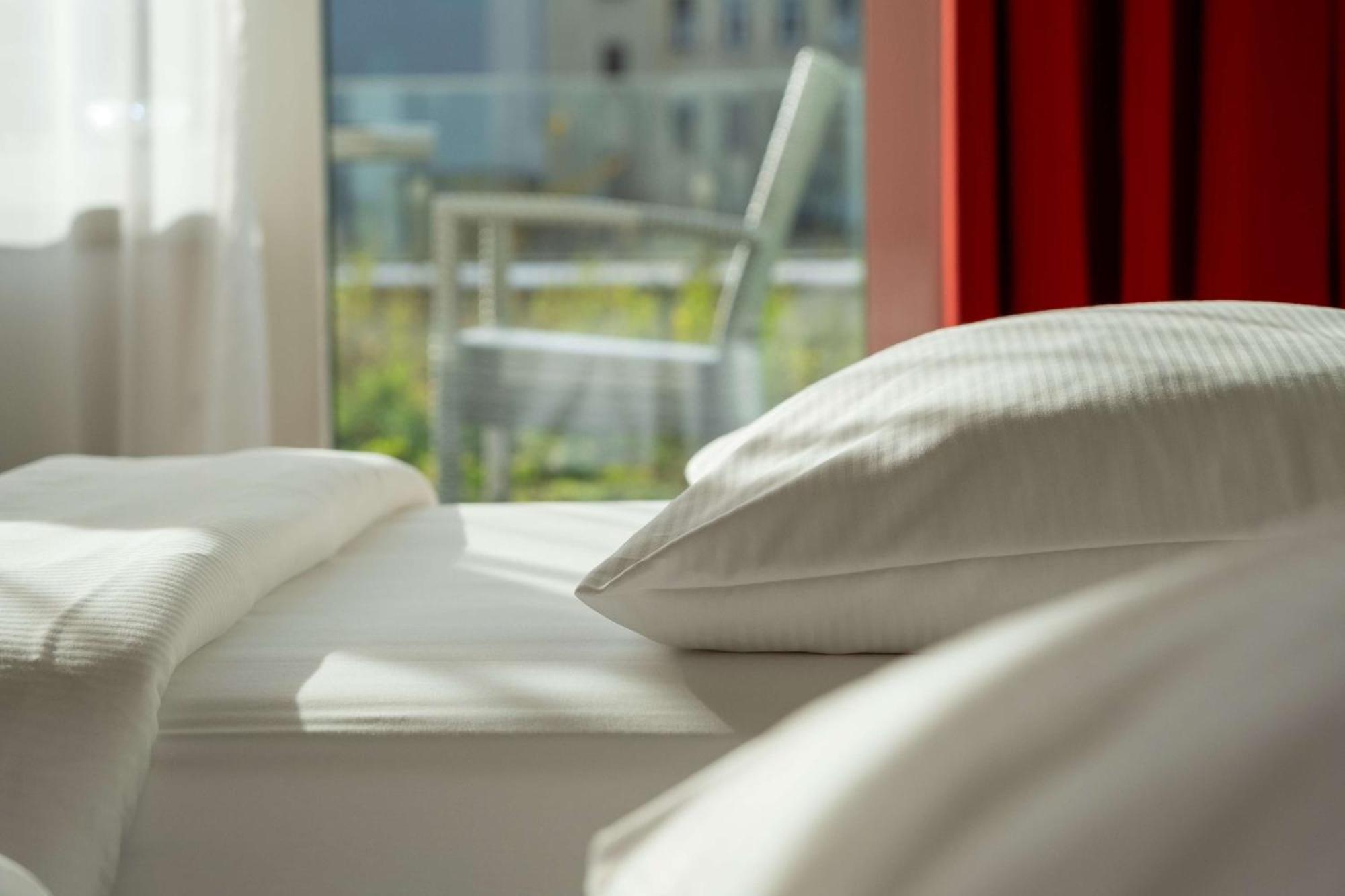 Park Inn By Radisson Linz Exterior photo