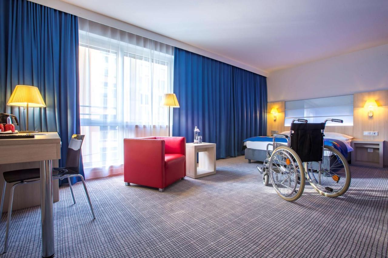 Park Inn By Radisson Linz Exterior photo
